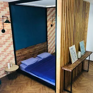 Апартаменты Loft On Navoi, Алматы
