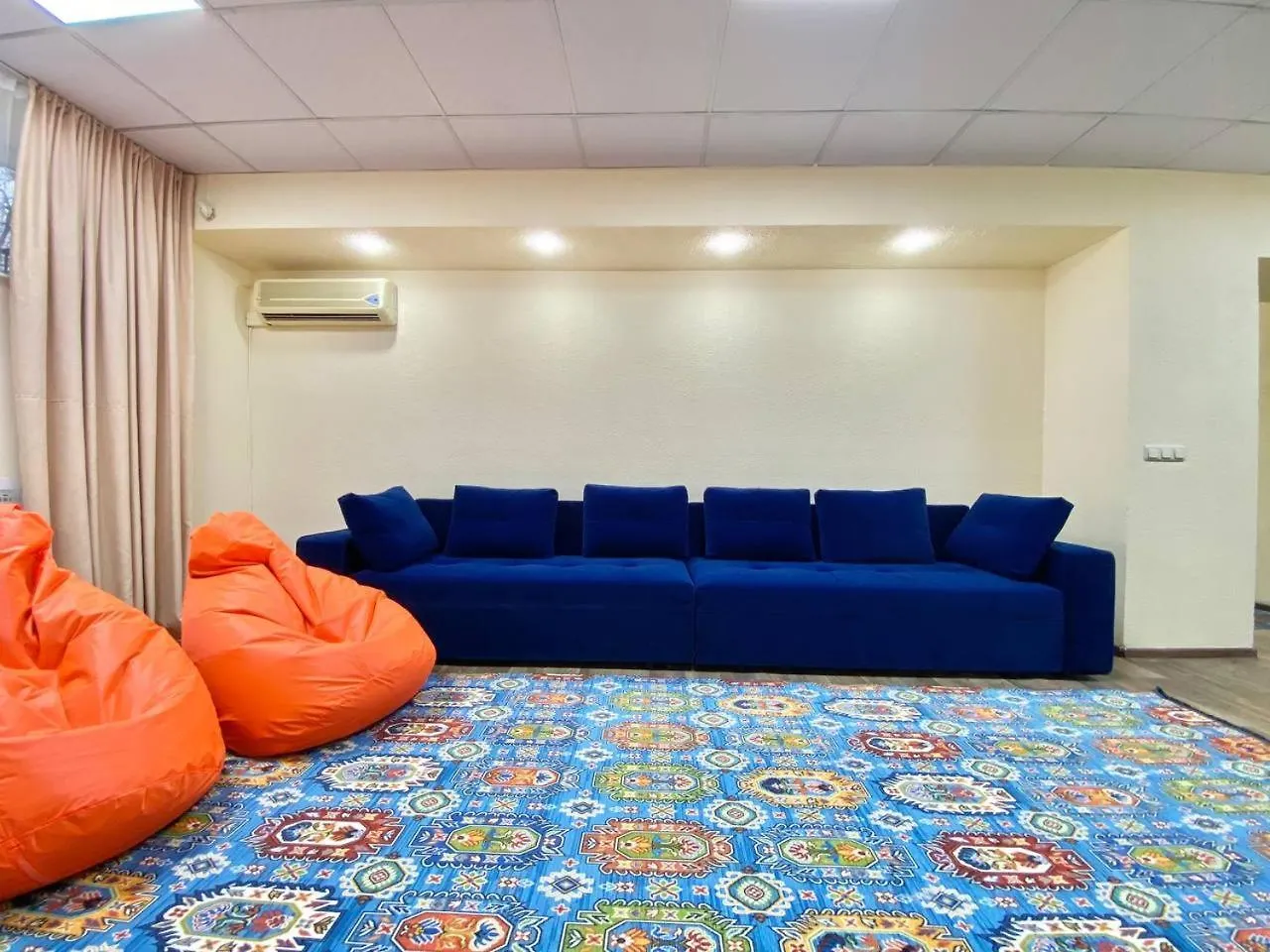 Alma-Ata Hostel 0*, Almaty
